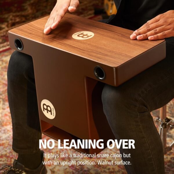 Meinl Turbo Slaptop Cajon mit Walnuss Oberfläche für kraftvollen Klang und Komfort